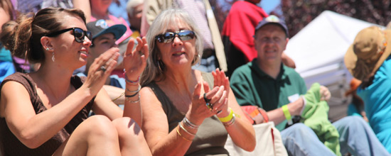 Campus activities - crowd clapping photo at Reunion event